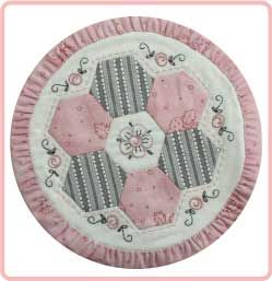 Hexie Club - Mug Rug