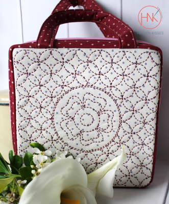 Queen Elizabeth Carryall