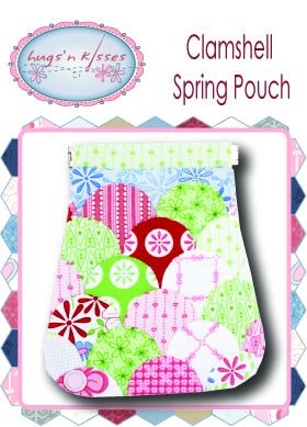 Clamshell Spring Pouch