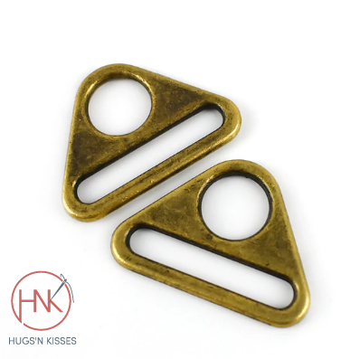 triangle-connector-clasp