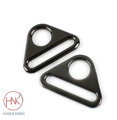 triangle-connector-clasp