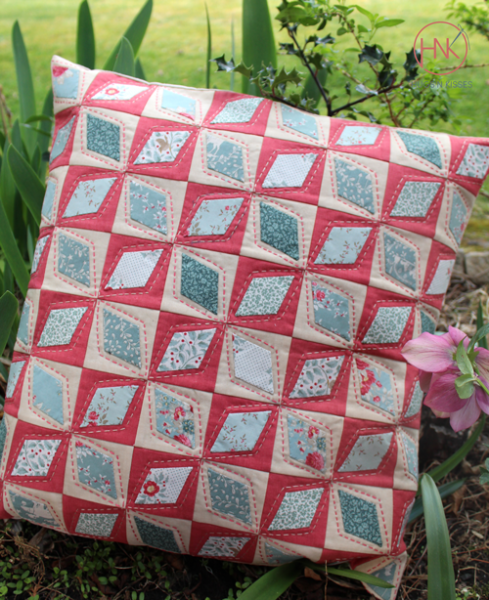 Diamond On Cushion : Postcard Pattern and Template Only