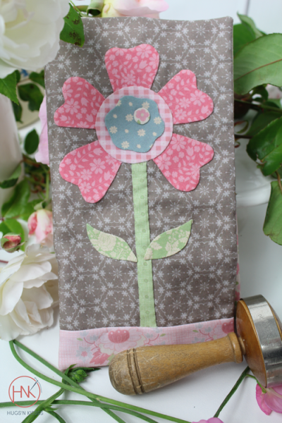 Holus Bolus Needlebook