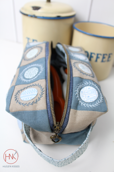 Mini Spot-On Box Pouch