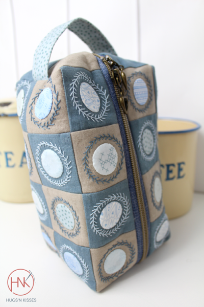 Mini Spot-On Box Pouch