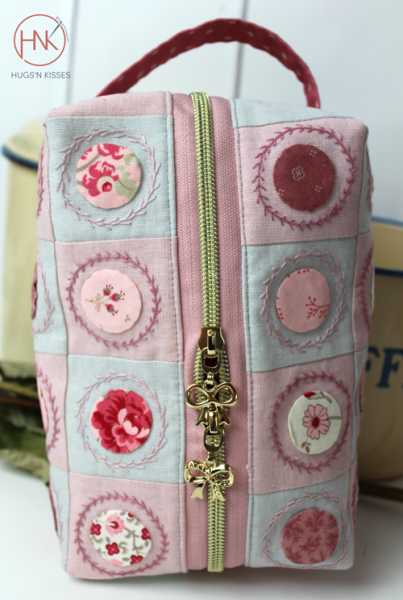 Mini Spot-On Box Pouch