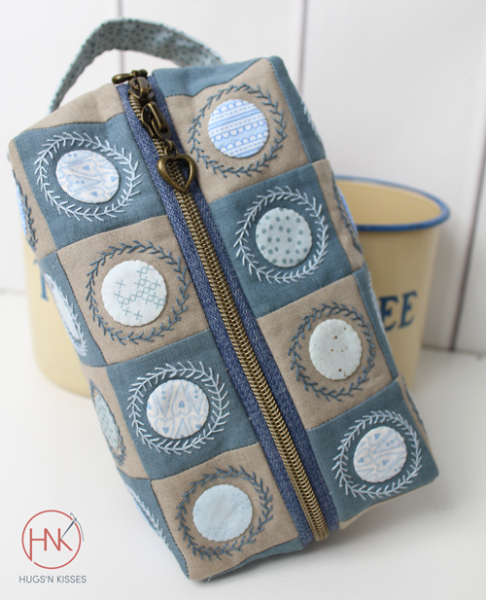Mini Spot-On Box Pouch