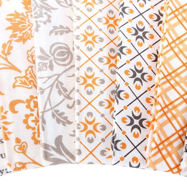Pumpkins & Blossoms Fat Quarter Bundle