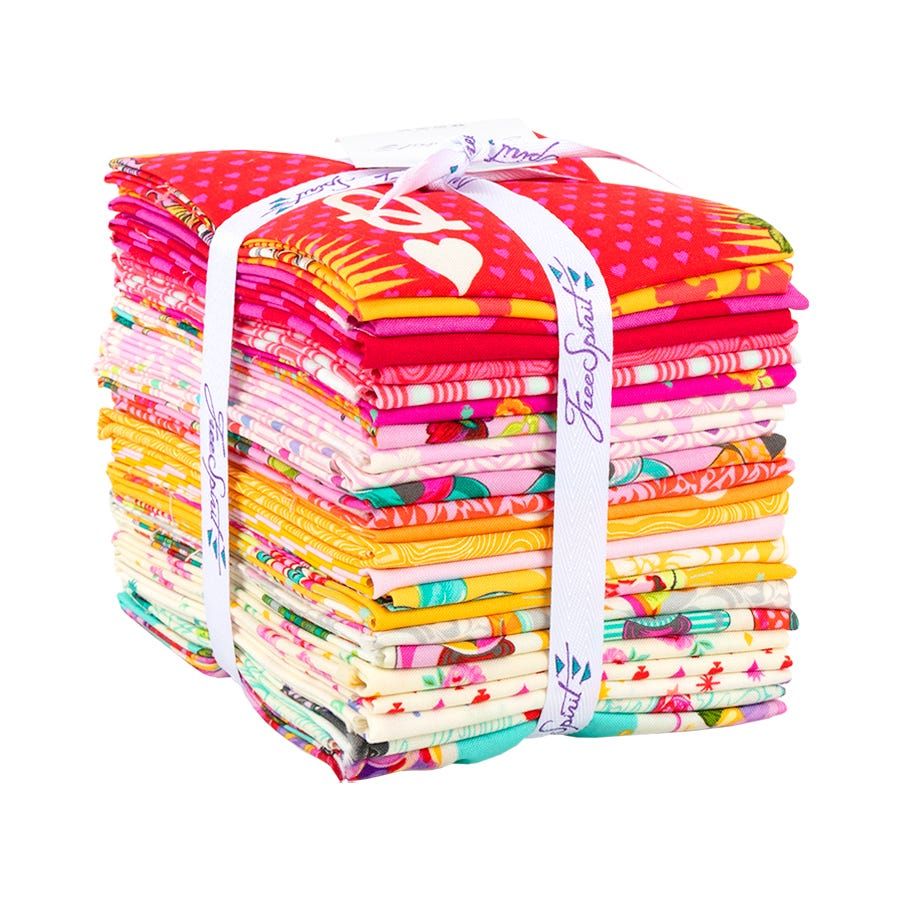 Curiouser and Curiouser Tula Pink online Cotton Quilting Fabric 25 Fat Quarter Pack